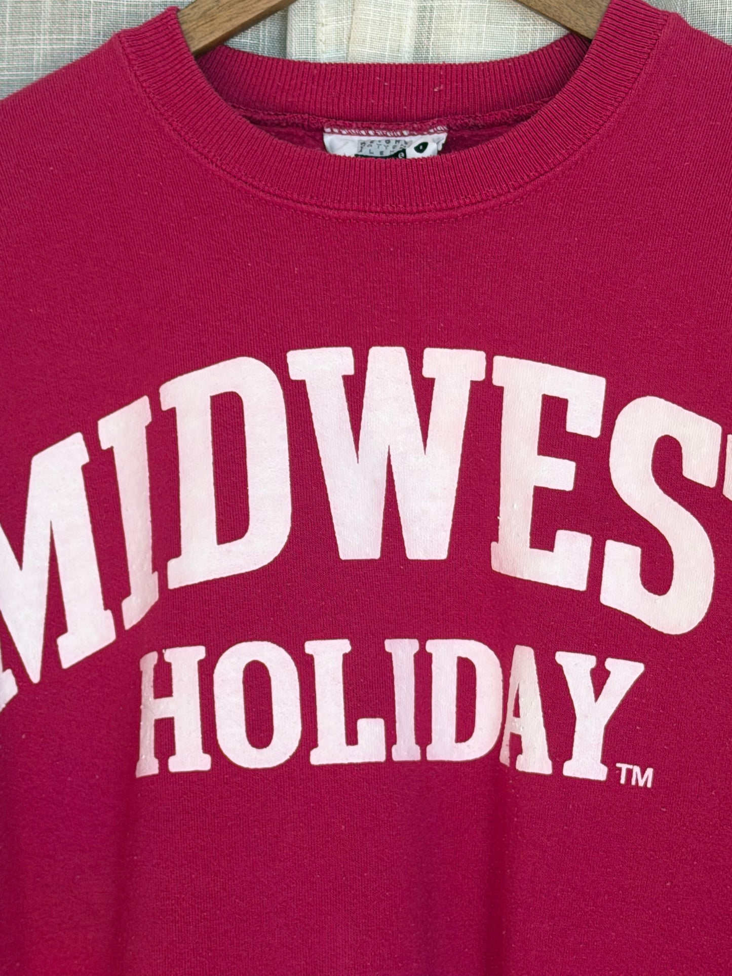 Midwest Holiday Vintage Crewneck - Raspberry